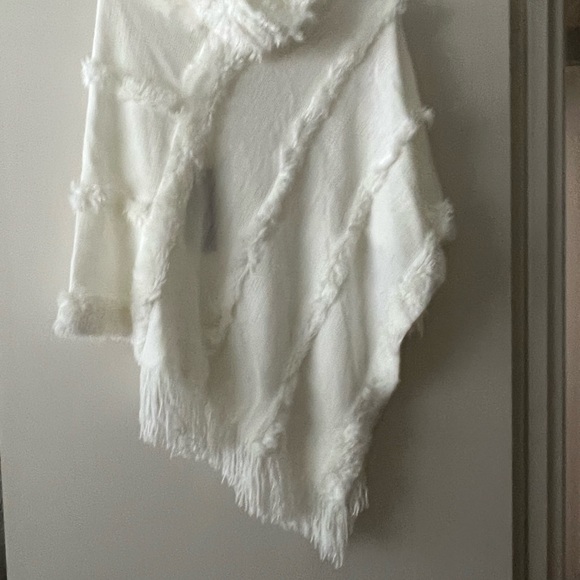 Two Piece PONCHO - Picture 10 of 14